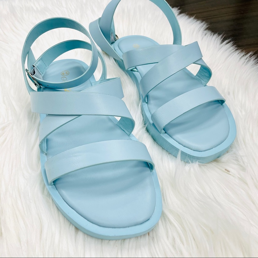 Blue strap sandal - Picture 5 of 6